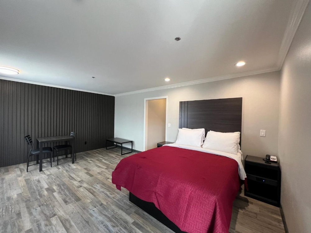 Cloud 9 Inn LAX Main image